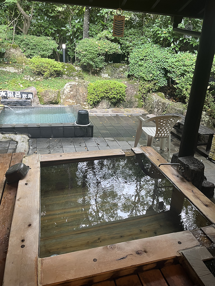 家族風呂 山桜（やまざくら）